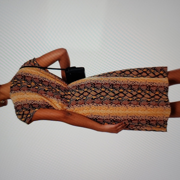 JOIE Wrap Dress! NWT! - Picture 3 of 6